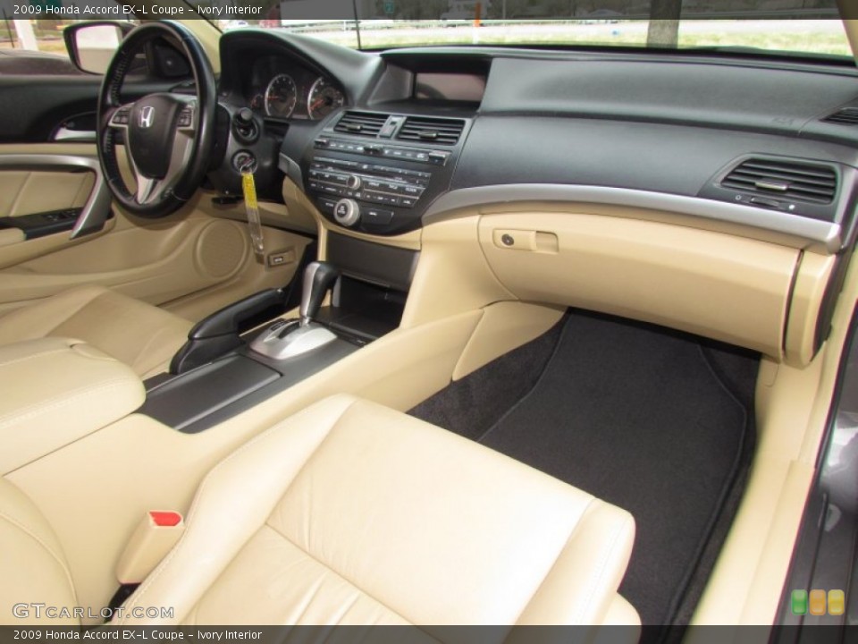 Ivory Interior Dashboard for the 2009 Honda Accord EX-L Coupe #62002641
