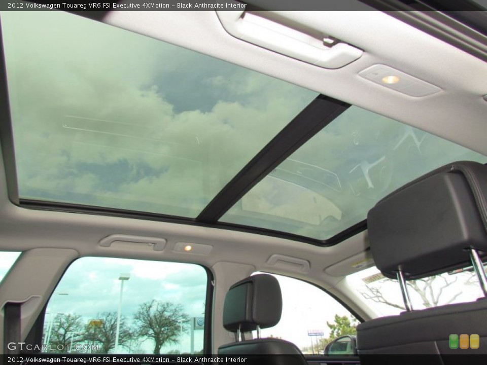 Black Anthracite Interior Sunroof for the 2012 Volkswagen Touareg VR6 FSI Executive 4XMotion #62003994