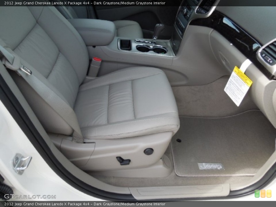 Dark Graystone/Medium Graystone Interior Photo for the 2012 Jeep Grand Cherokee Laredo X Package 4x4 #62017382