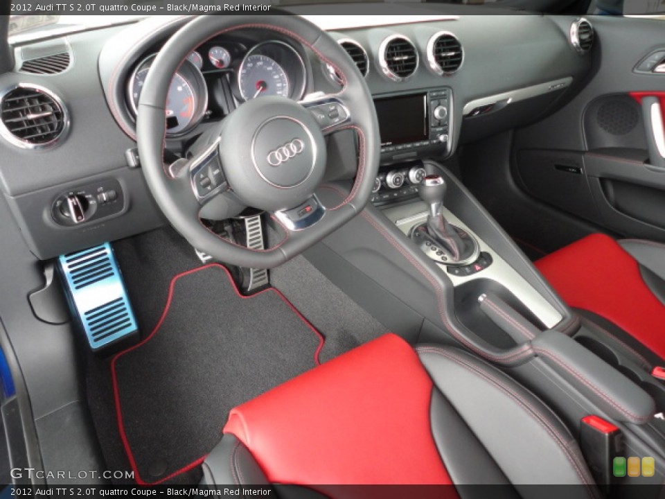 Black/Magma Red 2012 Audi TT Interiors