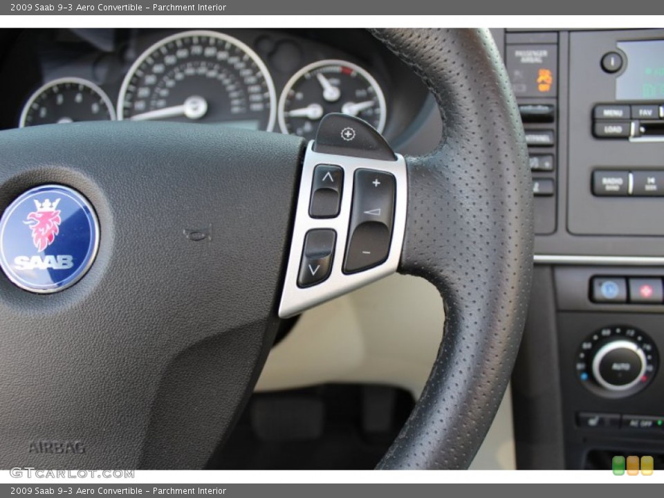 Parchment Interior Controls for the 2009 Saab 9-3 Aero Convertible #62038592