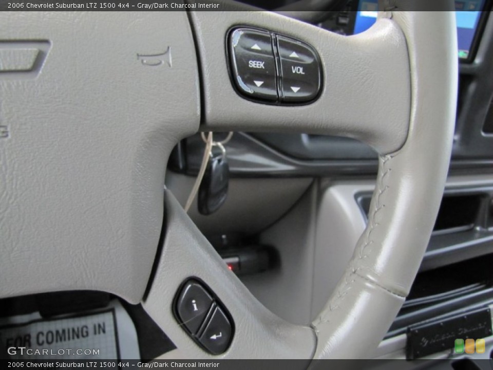 Gray/Dark Charcoal Interior Controls for the 2006 Chevrolet Suburban LTZ 1500 4x4 #62041770