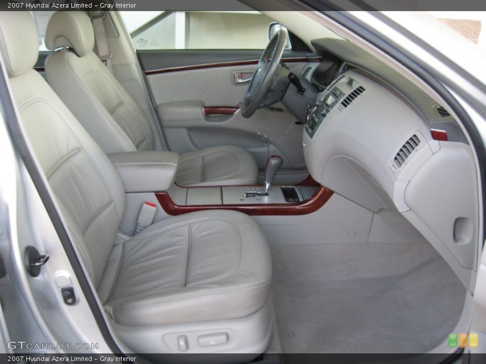 Gray Interior Photo for the 2007 Hyundai Azera Limited #62048520