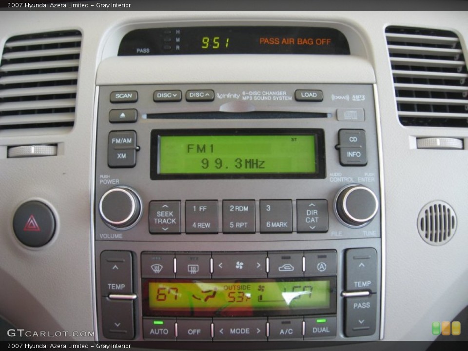 Gray Interior Controls for the 2007 Hyundai Azera Limited #62048559
