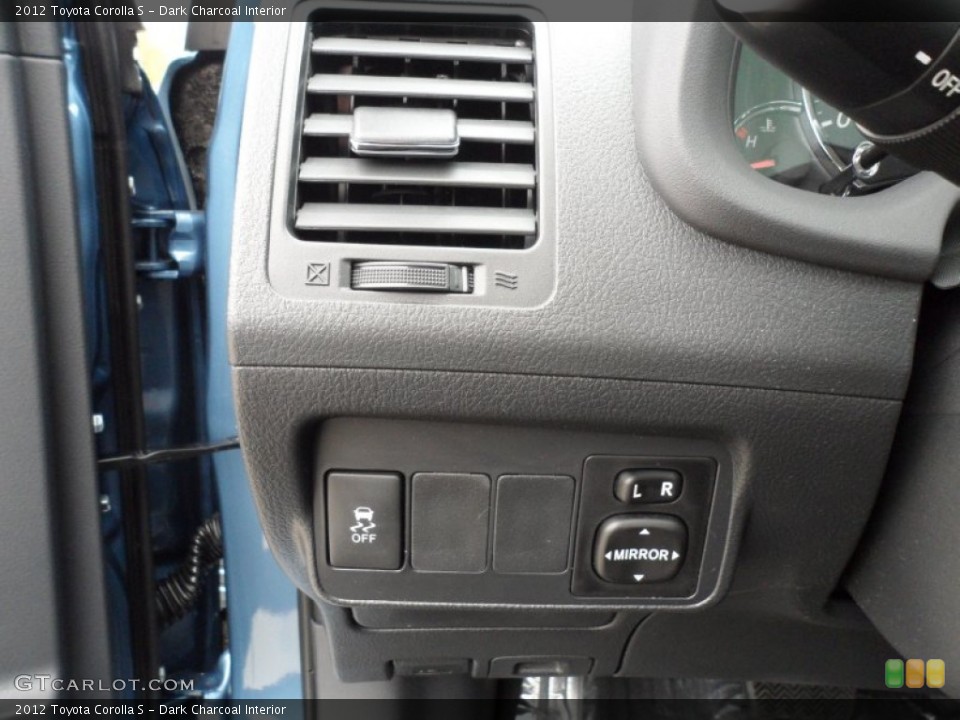 Dark Charcoal Interior Controls for the 2012 Toyota Corolla S #62070610