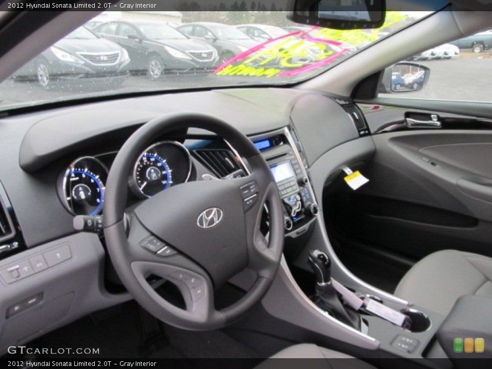 Gray Interior Photo for the 2012 Hyundai Sonata Limited 2.0T #62083353