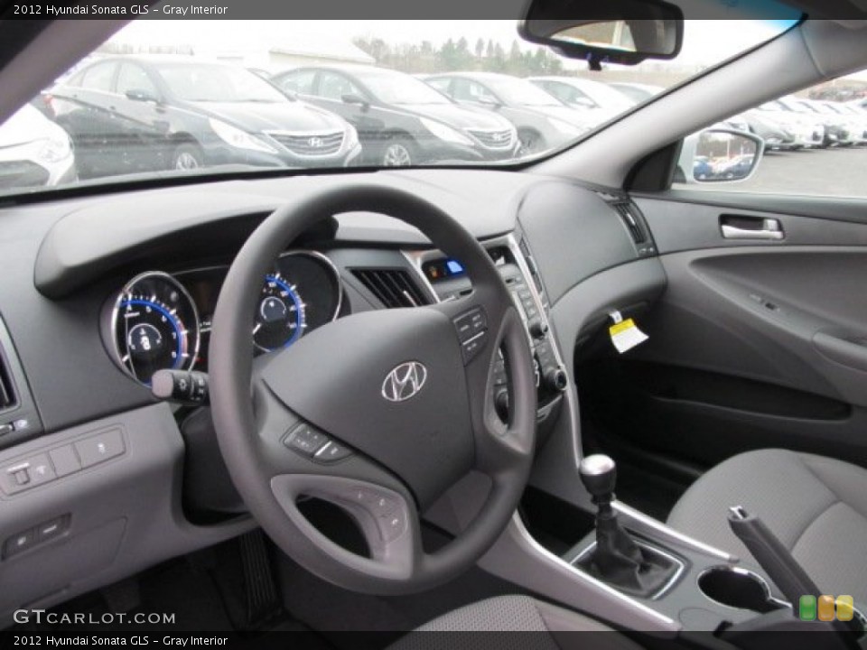 Gray Interior Photo for the 2012 Hyundai Sonata GLS #62084100