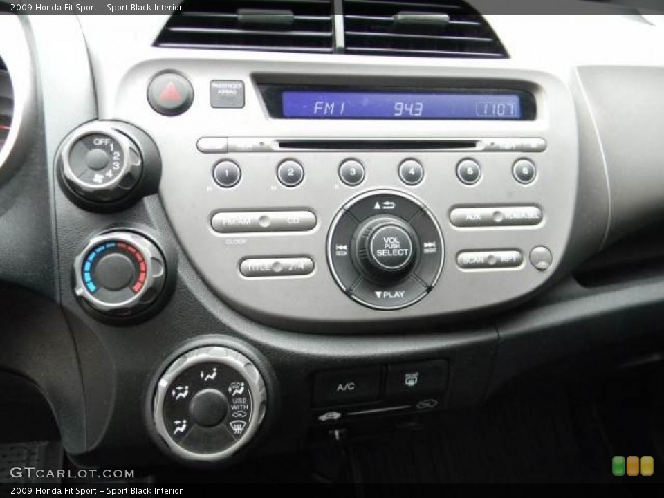 Sport Black Interior Controls for the 2009 Honda Fit Sport #62106737