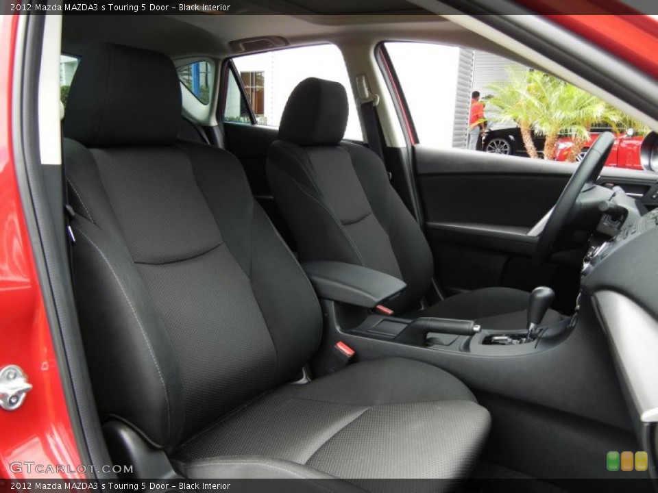 Black Interior Photo for the 2012 Mazda MAZDA3 s Touring 5 Door #62120993
