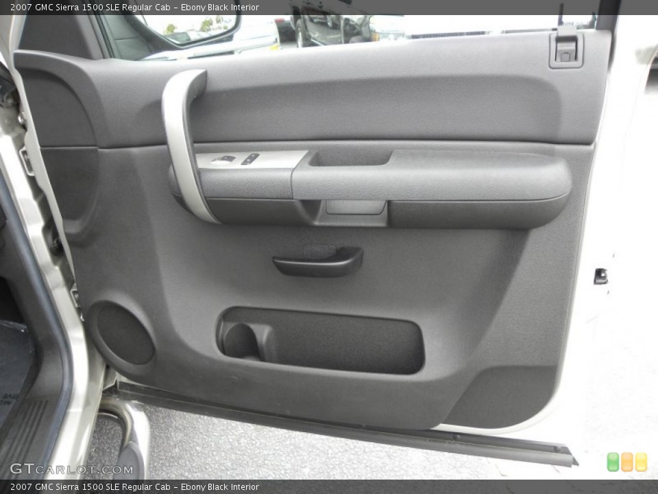 Ebony Black Interior Door Panel for the 2007 GMC Sierra 1500 SLE Regular Cab #62121108