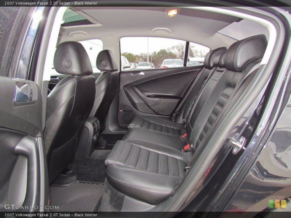 Black Interior Photo for the 2007 Volkswagen Passat 2.0T Sedan #62125334