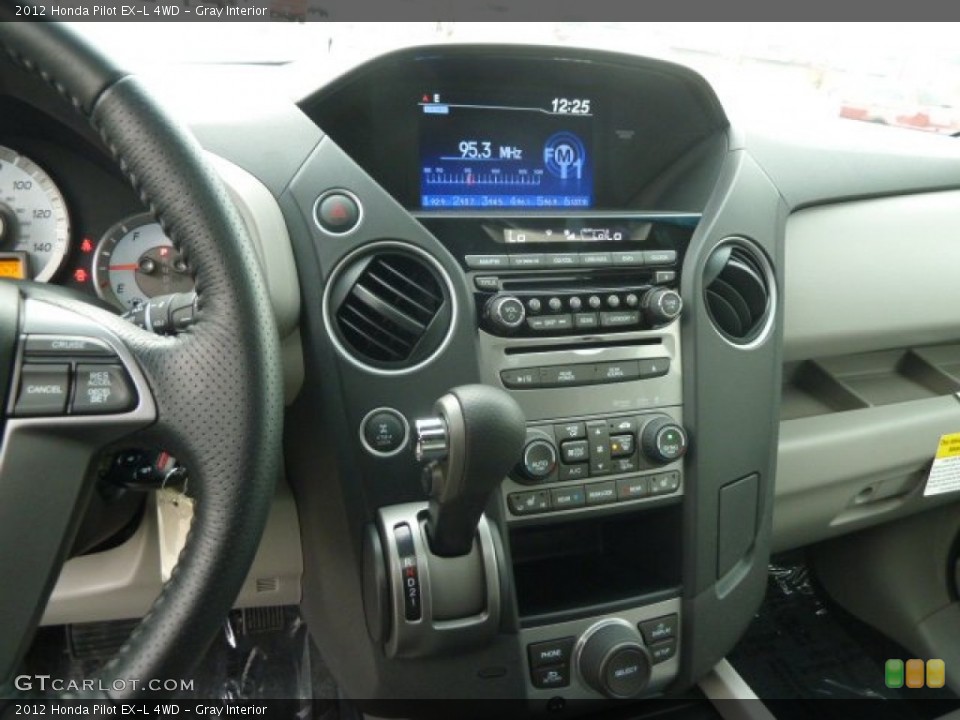 Gray Interior Controls for the 2012 Honda Pilot EX-L 4WD #62139795