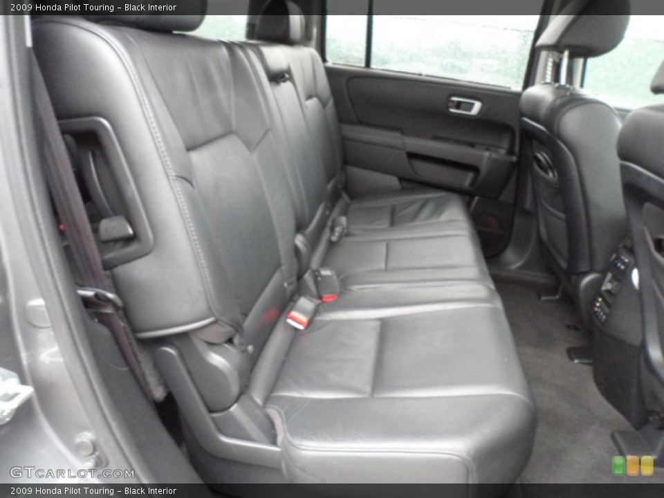 Black Interior Photo for the 2009 Honda Pilot Touring #62143356