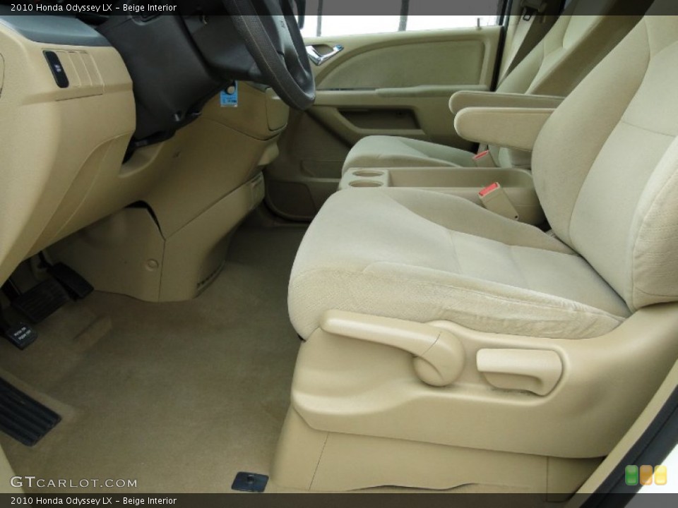 Beige Interior Photo for the 2010 Honda Odyssey LX #62143828
