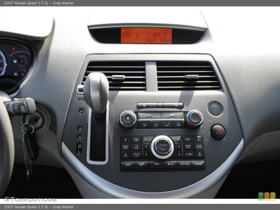Gray Interior Controls for the 2007 Nissan Quest 3.5 SL #62145258