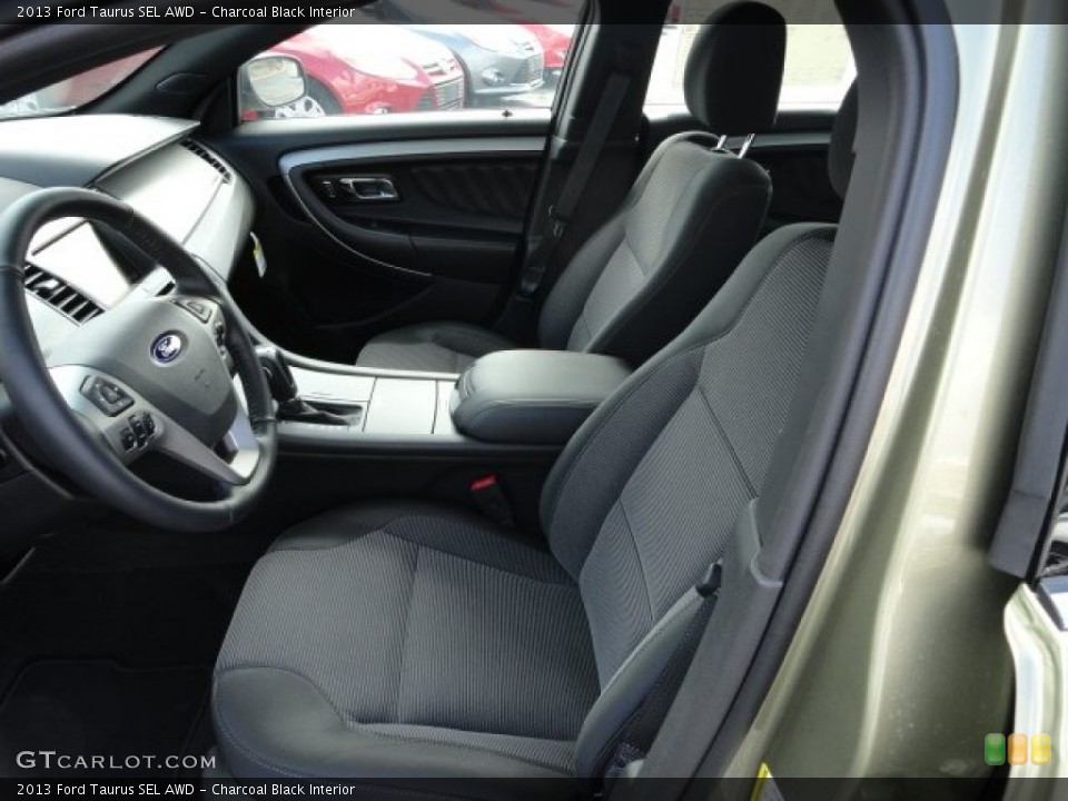 Charcoal Black Interior Photo for the 2013 Ford Taurus SEL AWD #62162212