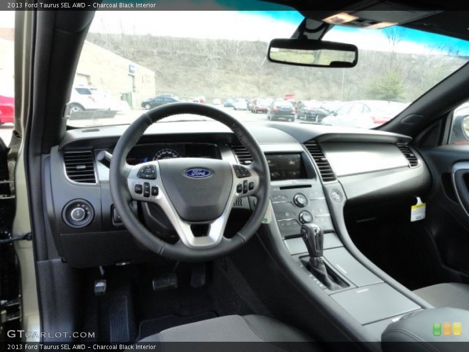 Charcoal Black Interior Dashboard for the 2013 Ford Taurus SEL AWD #62162231