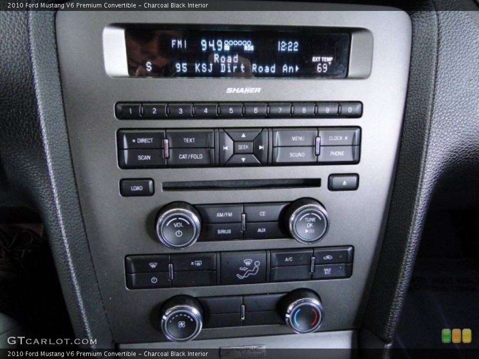 Charcoal Black Interior Controls for the 2010 Ford Mustang V6 Premium Convertible #62173924