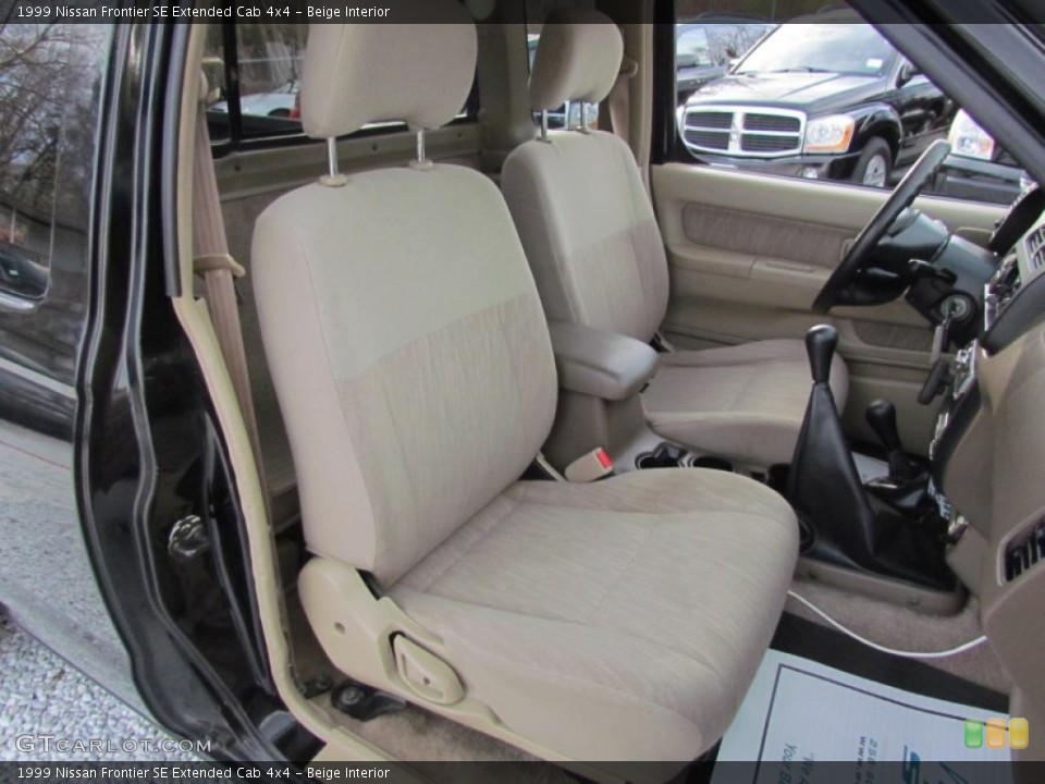 Beige Interior Photo for the 1999 Nissan Frontier SE Extended Cab 4x4 #62201330