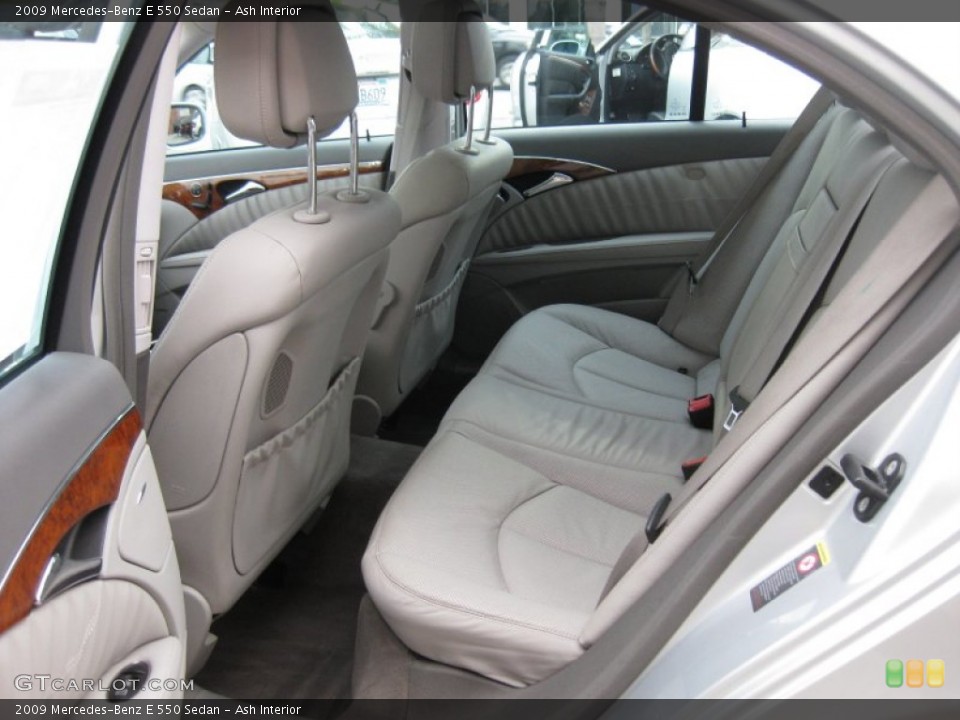 Ash Interior Photo for the 2009 Mercedes-Benz E 550 Sedan #62210195