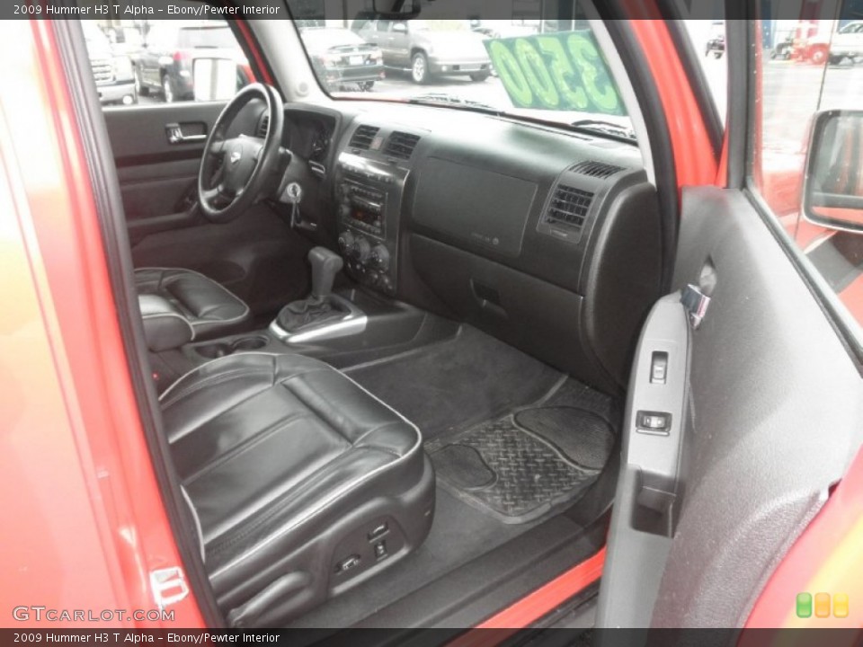 Ebony/Pewter Interior Photo for the 2009 Hummer H3 T Alpha #62211899