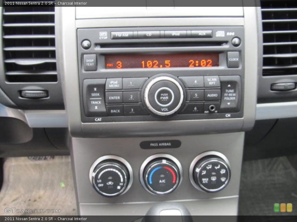 Charcoal Interior Controls for the 2011 Nissan Sentra 2.0 SR #62211913