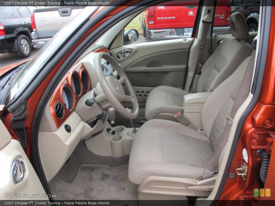 Pastel Pebble Beige Interior Photo for the 2007 Chrysler PT Cruiser Touring #62216262