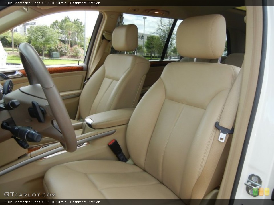 Cashmere Interior Photo for the 2009 Mercedes-Benz GL 450 4Matic #62224448