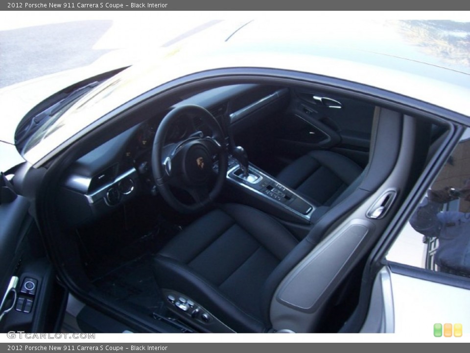 Black Interior Photo for the 2012 Porsche New 911 Carrera S Coupe #62225151