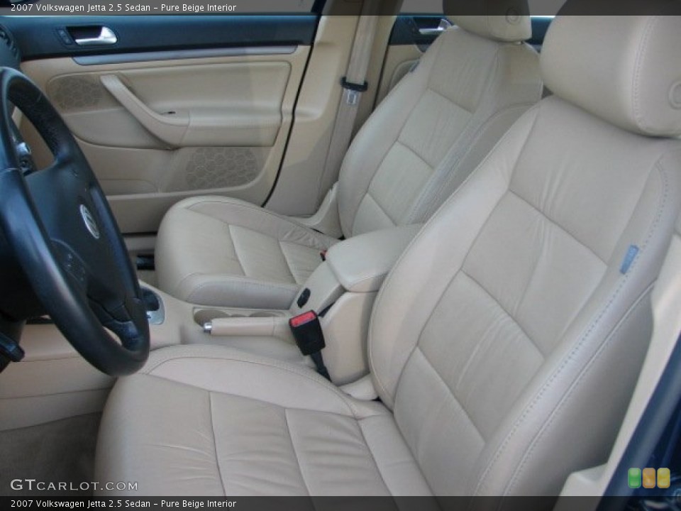 Pure Beige Interior Photo for the 2007 Volkswagen Jetta 2.5 Sedan #62231708