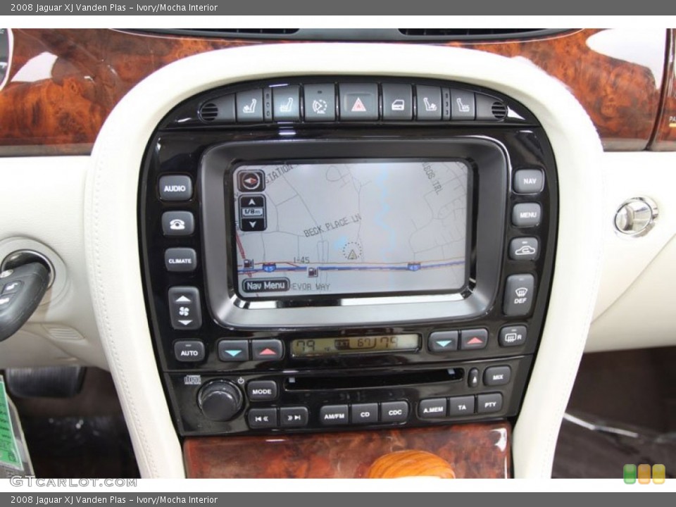 Ivory/Mocha Interior Controls for the 2008 Jaguar XJ Vanden Plas #62239204