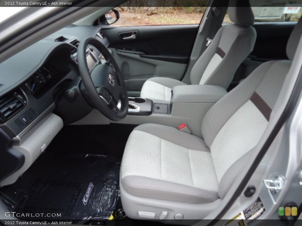 Ash Interior Photo for the 2012 Toyota Camry LE #62241517