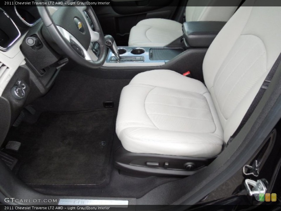 Light Gray/Ebony Interior Photo for the 2011 Chevrolet Traverse LTZ AWD #62245954