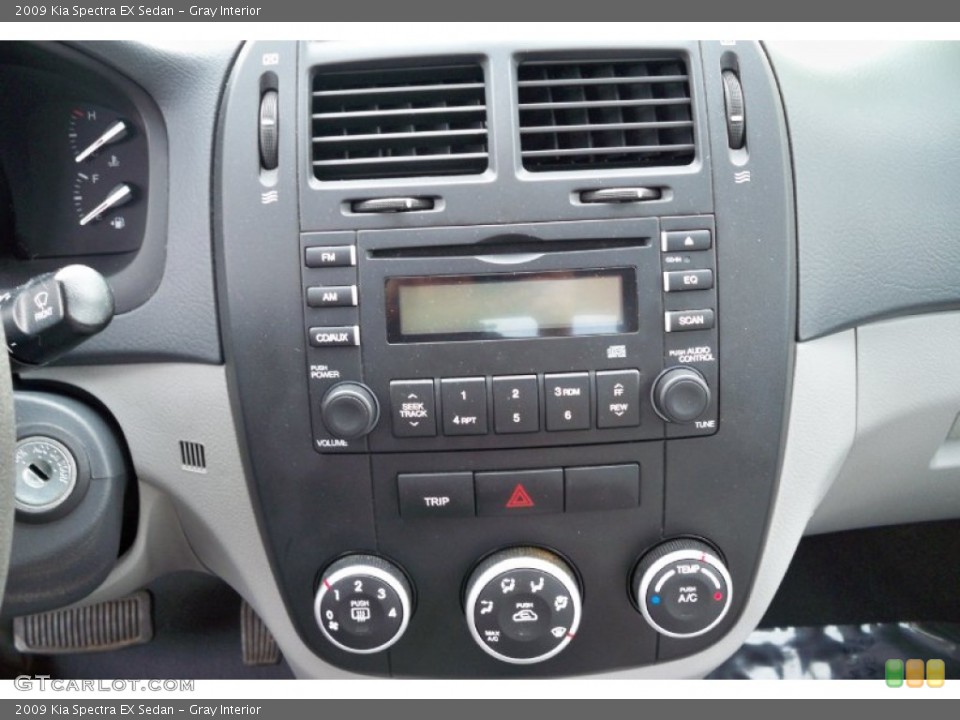 Gray Interior Controls for the 2009 Kia Spectra EX Sedan #62249383