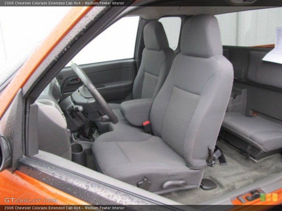 Medium Pewter Interior Front Seat for the 2006 Chevrolet Colorado Extended Cab 4x4 #62249533