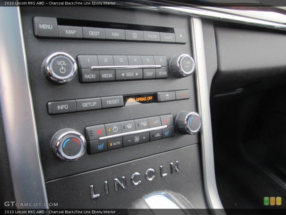 Charcoal Black/Fine Line Ebony Interior Controls for the 2010 Lincoln MKS AWD #62250716