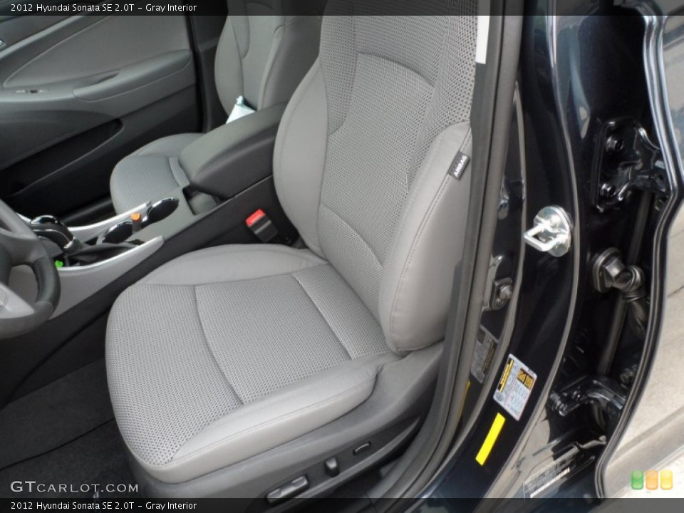 Gray Interior Photo for the 2012 Hyundai Sonata SE 2.0T #62252764