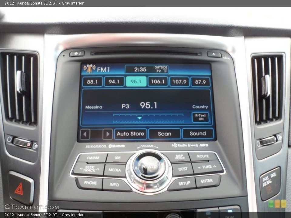 Gray Interior Controls for the 2012 Hyundai Sonata SE 2.0T #62253779