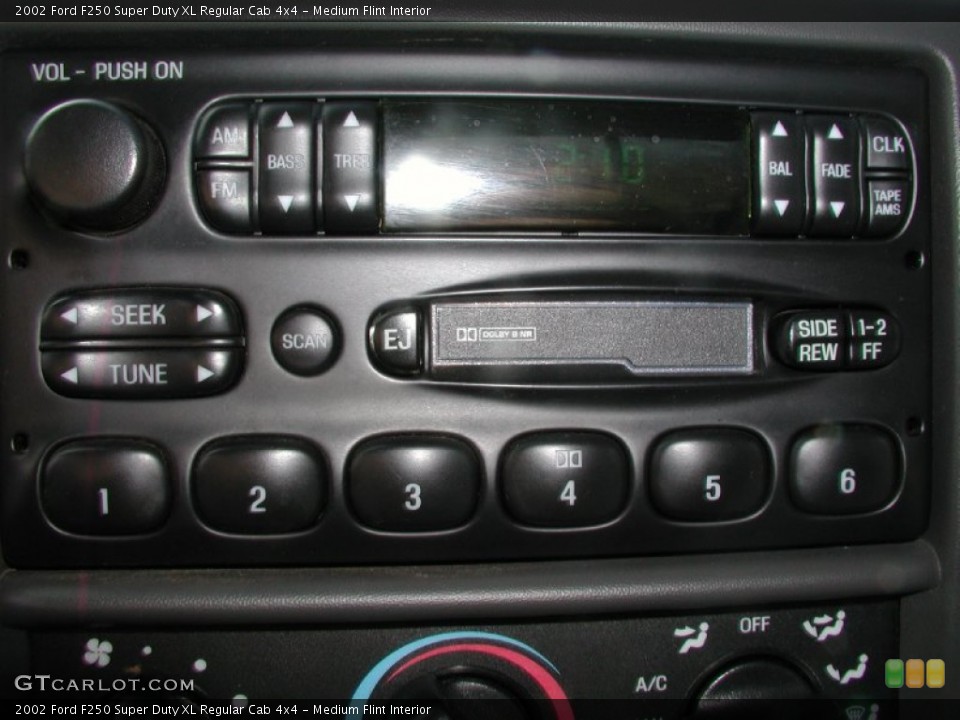Medium Flint Interior Audio System for the 2002 Ford F250 Super Duty XL Regular Cab 4x4 #62256554