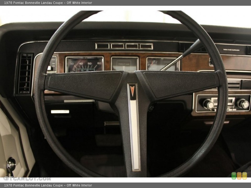 Off White Interior Steering Wheel for the 1978 Pontiac Bonneville Landau Coupe #62256850