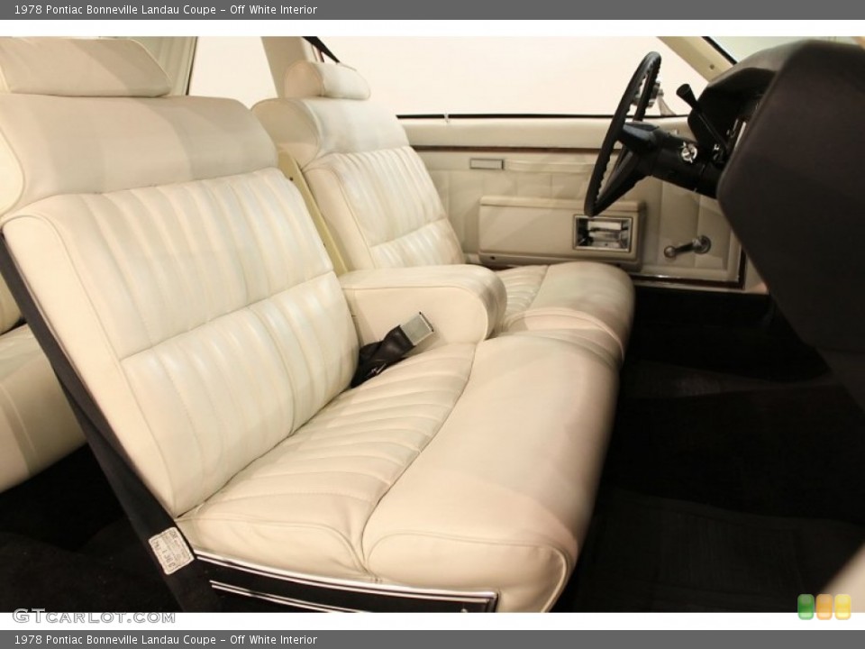 Off White Interior Photo for the 1978 Pontiac Bonneville Landau Coupe #62256946