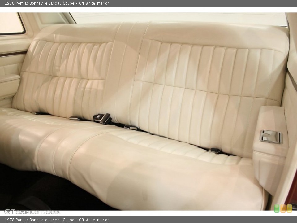Off White Interior Photo for the 1978 Pontiac Bonneville Landau Coupe #62256961