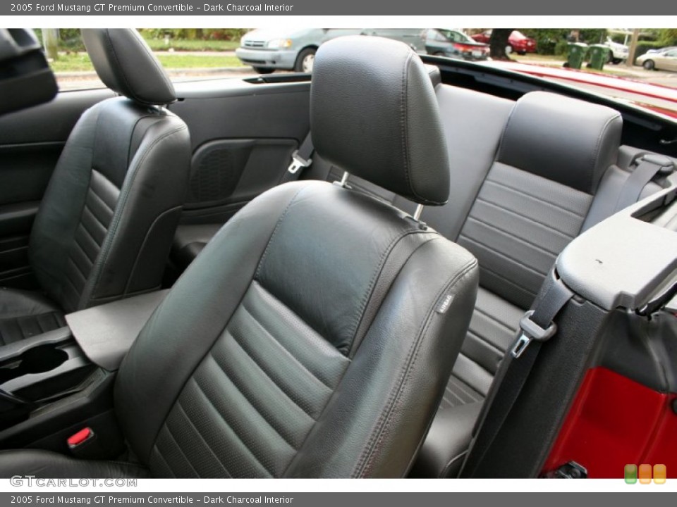 Dark Charcoal Interior Photo for the 2005 Ford Mustang GT Premium Convertible #62257999