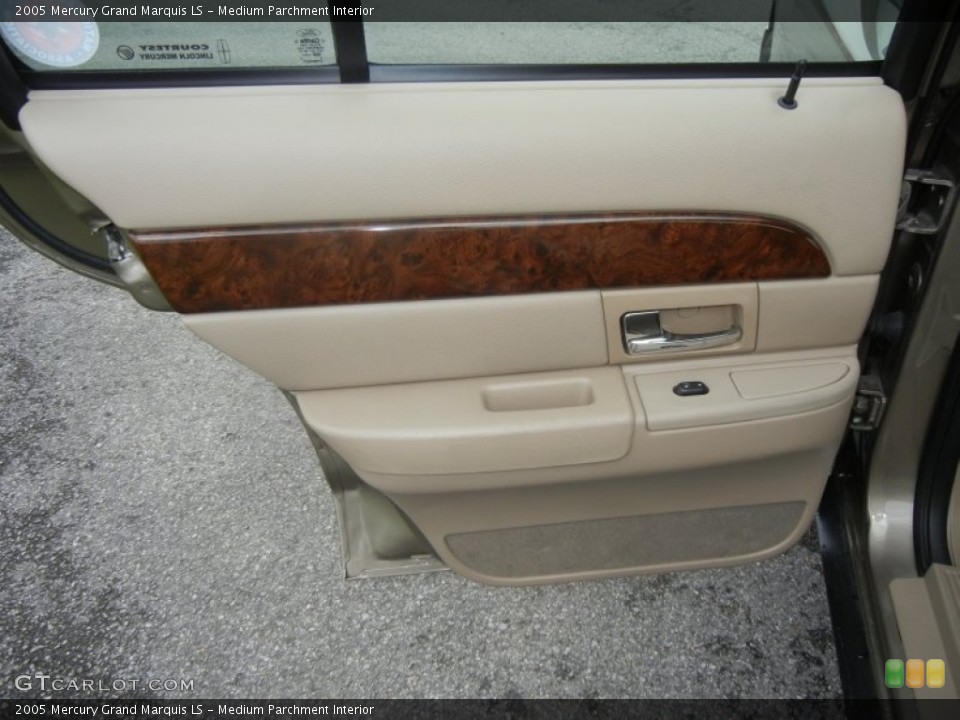 Medium Parchment Interior Door Panel for the 2005 Mercury Grand Marquis LS #62262052