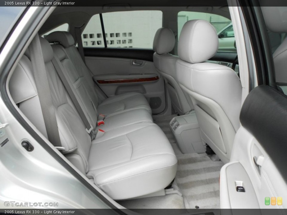 Light Gray Interior Rear Seat for the 2005 Lexus RX 330 #62264251