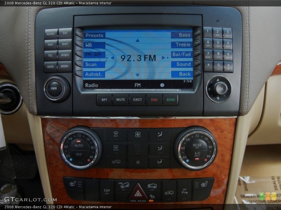 Macadamia Interior Controls for the 2008 Mercedes-Benz GL 320 CDI 4Matic #62287919