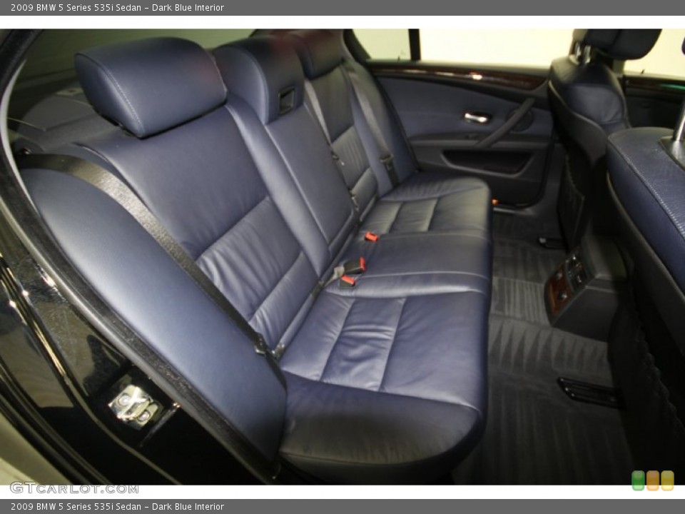 Dark Blue Interior Photo for the 2009 BMW 5 Series 535i Sedan #62288210