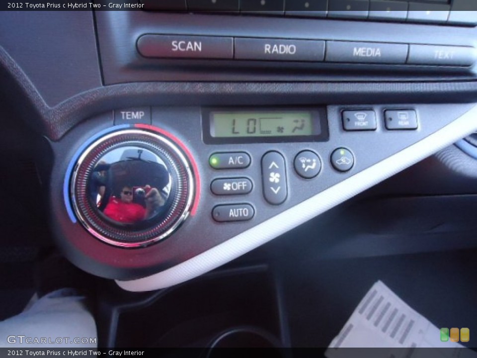 Gray Interior Controls for the 2012 Toyota Prius c Hybrid Two #62295824
