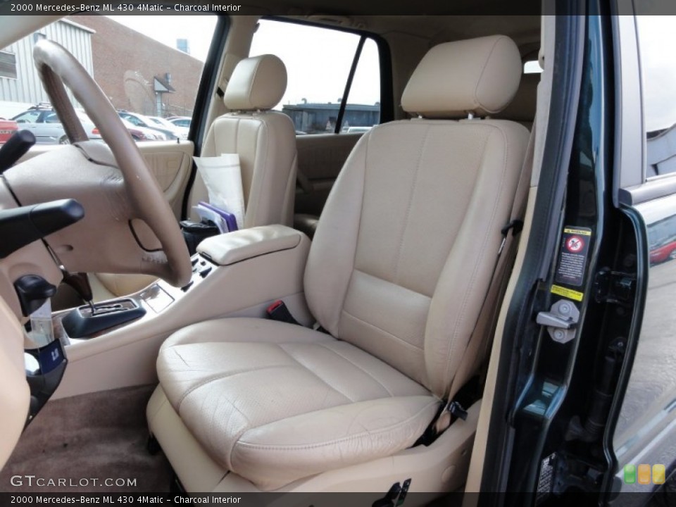 Charcoal Interior Photo for the 2000 Mercedes-Benz ML 430 4Matic #62295971