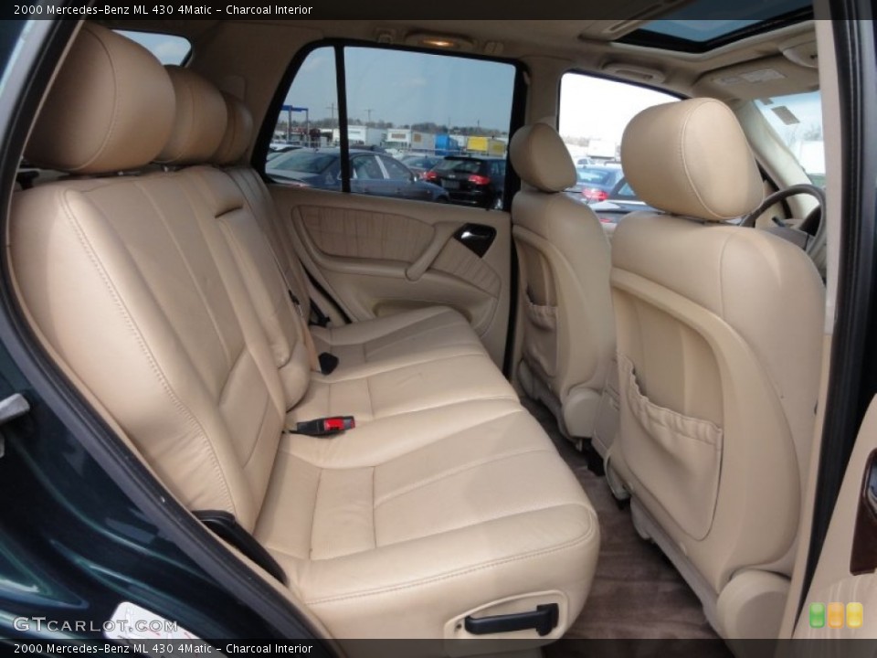 Charcoal Interior Photo for the 2000 Mercedes-Benz ML 430 4Matic #62296028